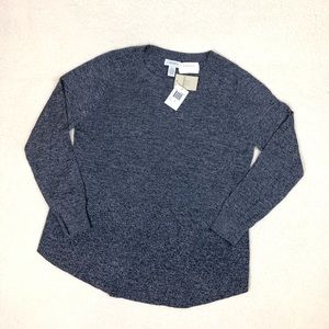 NWT soft cashmere blend heathered blue sweater XL 🦋🧵🌌